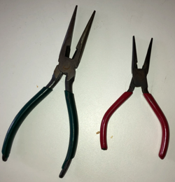 Needle Nose Pliers Image